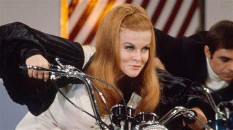 ann margret harley|82